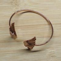 Bracciale metallo dorato "paco rabanne"