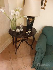 Tavolino alto in mogano