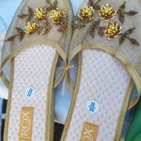 ciabatte eleganti nuove 