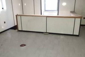 Attività / Licenza di 50 m² con 2 locali a Somma V
