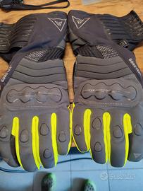 guanti moto Dainese gore tex