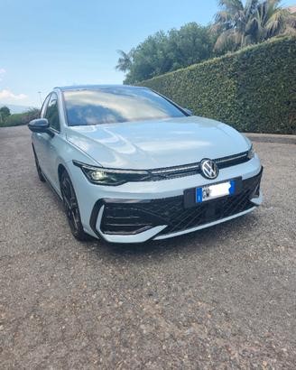 New Volkswagen Golf 8.5 tdi