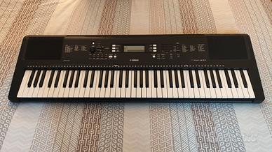 Yamaha PSR-EW300 - Tastiera elettronica 76 tasti