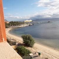 Golfo Aranci quadrilocale fronte mare