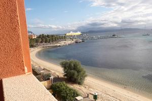Golfo Aranci quadrilocale fronte mare