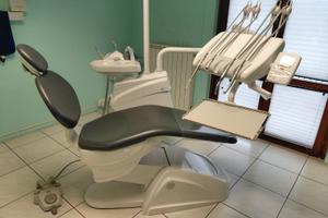 Cessione attività odontoiatrica completa