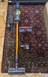 Dyson v10