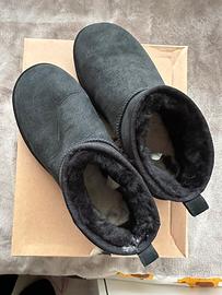 Ugg mini neri