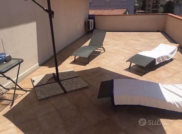 Grande terrazza fronte mare