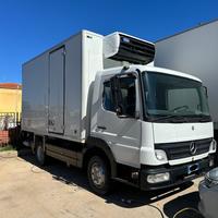 Mercedes Atego 715