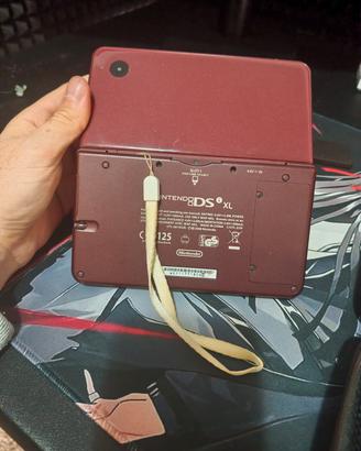 Nintendo DSi XL 