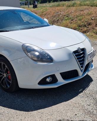 Alfa Romeo Giulietta 1.6 JTDm-2 105 CV Tagliandata
