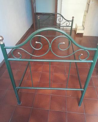 lettino singolo in ferro battuto