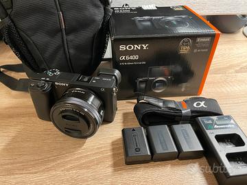 Sony α6400 + 16-50mm OSS + accessori