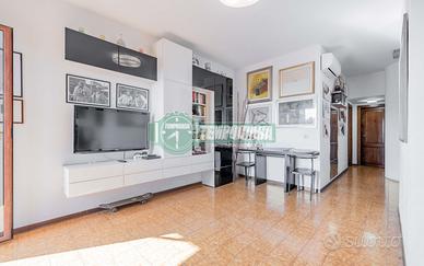 Trilocale luminoso con esposizione sud e terrazzin