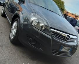 Opel Zafira 1.6 benzina 7 posti