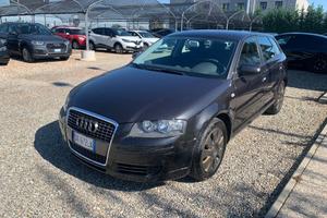 AUDI A3 SPB 2.0 16V TDI Ambiente