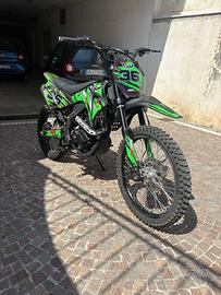 Pit bike cvm 250