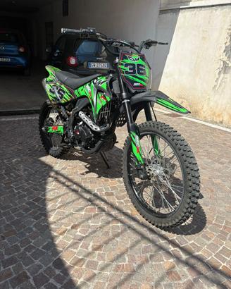 Pit bike cvm 250