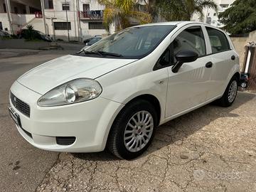 Fiat Grande Punto 1.3 MJT 75 CV 5 porte Dynamic