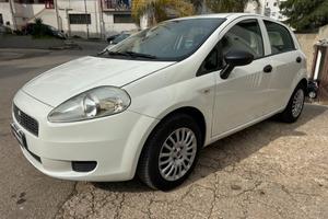 Fiat Grande Punto 1.3 MJT 75 CV 5 porte Dynamic