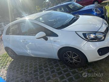 Kia rio 1.2