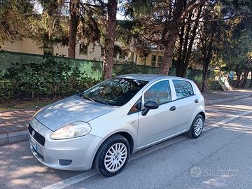 Fiat grande punto 1.2 benzina  2010
