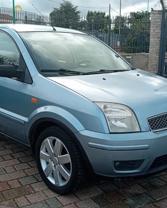 Ford Fusion 1.4 TDCi 5p. Leather