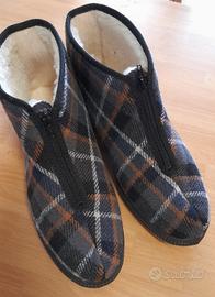 Pantofole stivaletto in plaid/scozzese 