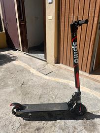 Monopattino elettrico spillo the one