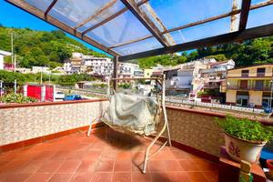 3 LOCALI A VIETRI SUL MARE