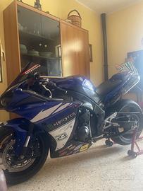 Yamaha YZF R1 - 2009