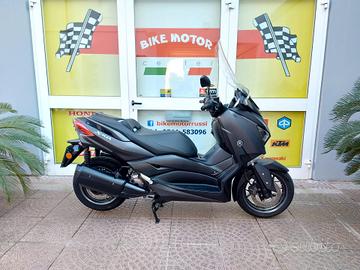 Yamaha X-Max 300