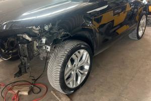 Disponibile  ricambi range rover evoque