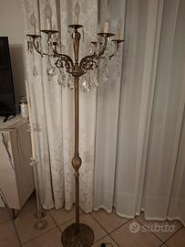 Piantana classica in ottone con cristalli