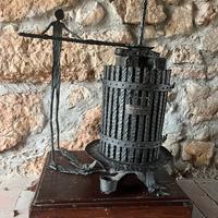 Torchio in ferro battuto