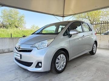 TOYOTA Verso-S 1.3 CVT Style AUTOMATICA NAVIGATO