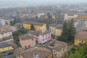 3 LOCALI A LANGHIRANO