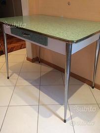 Tavolo vintage anni 70
