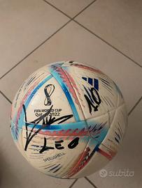 Palla autografata messi world cup  quatar 2022