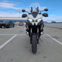 Kawasaki Versys 1100 SE Grand Tourer 2025