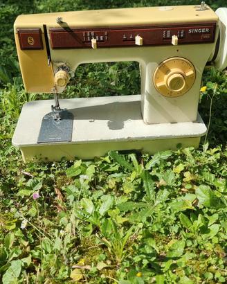 Macchina da cucire Singer 1263