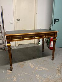 Scrivania stile Luigi XVI legno dettagli oro