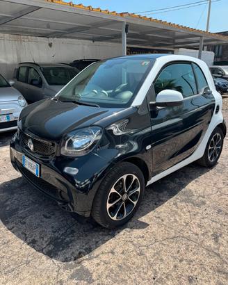 Smart ForTwo 1000 52 kW MHD coupé passion