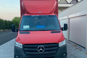 Mercedes sprinter