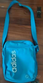 borsello Adidas azzurro