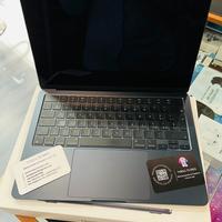 MacBook Air 13 2022 8GB RAM 256GB SSD M2