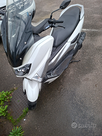 Scooter yamaha Nmax 125