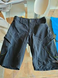 pantaloncini GORE  per gravel , MTB