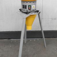 Mulino elettrico Omas usato 220 V